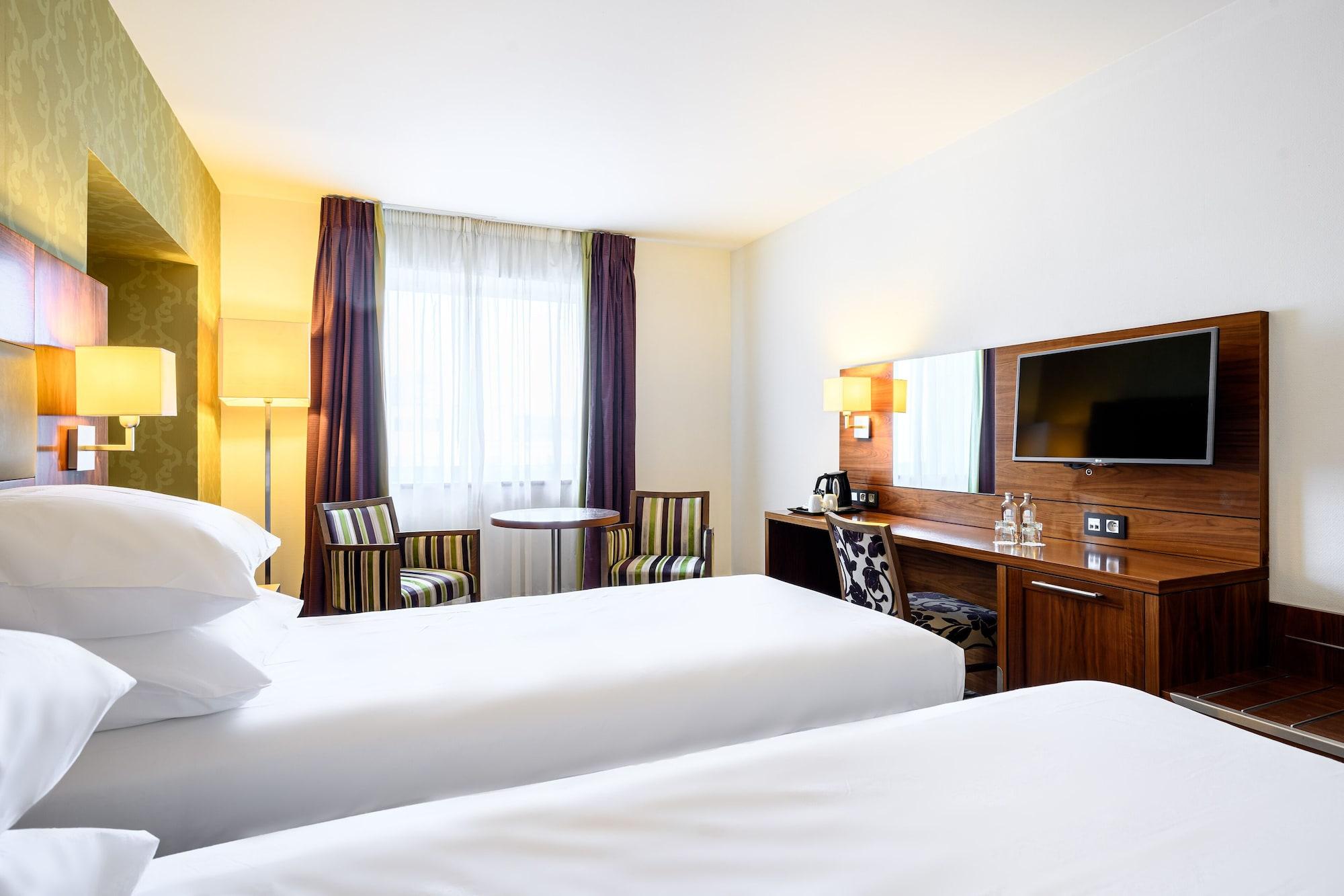 Mercure Centre Hotel